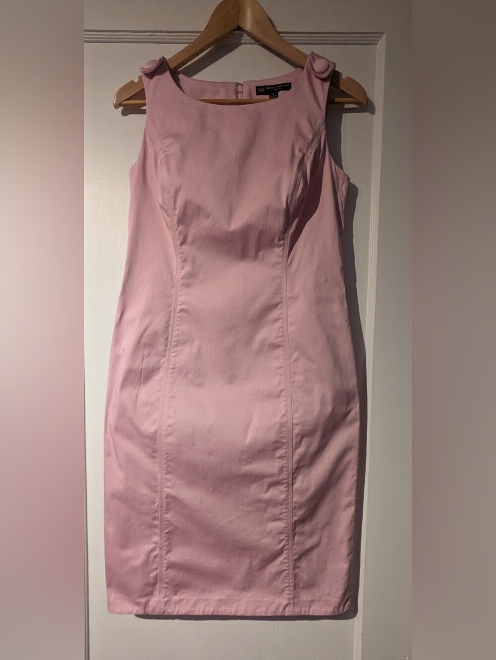 BROOKS BROTHERS "346" Classic Sleeveless Sheath Cocktail Back Slit Dress. Sz. 4